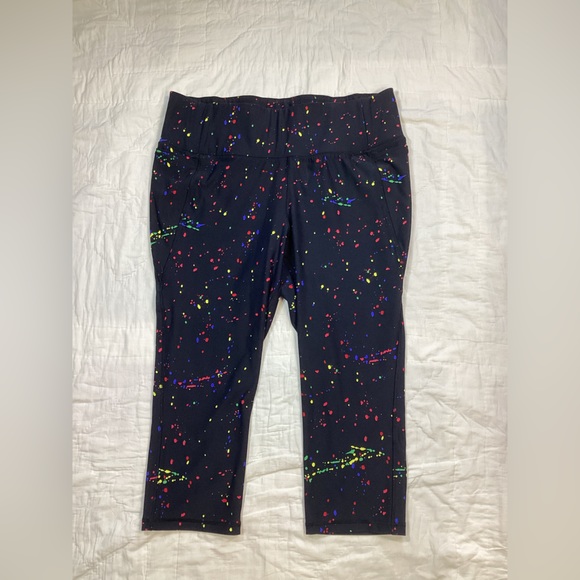 Livi Active Pants - Livi Active Paint Splatter Crop Leggings Black 18/20